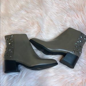 Sam Edelman Jaime studded ankle booties taupe